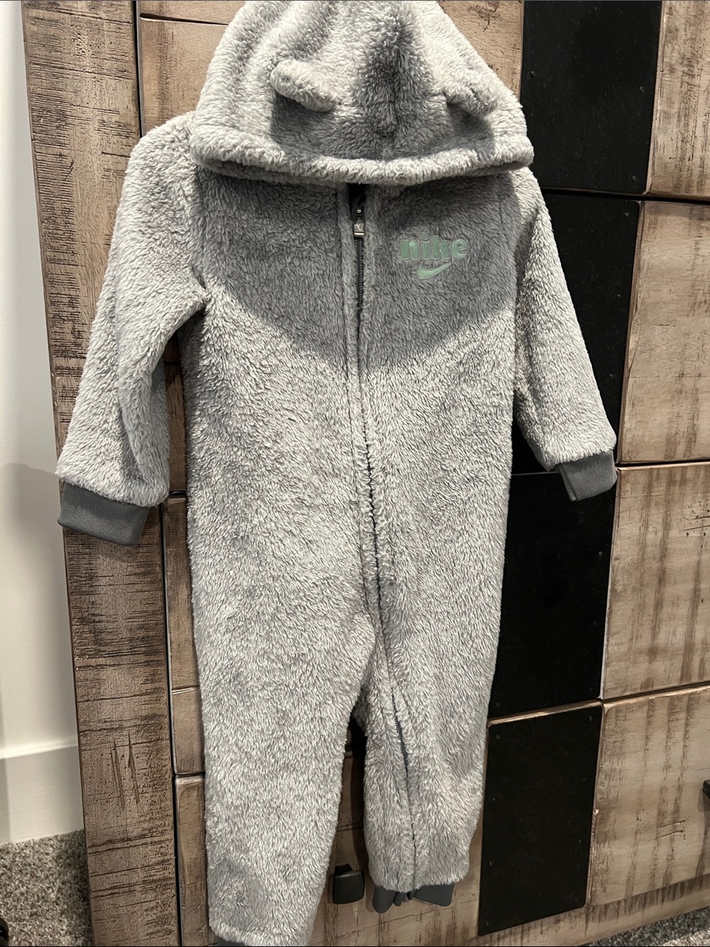 NWOT- Nike Unisex Fleece Jacket Onesie